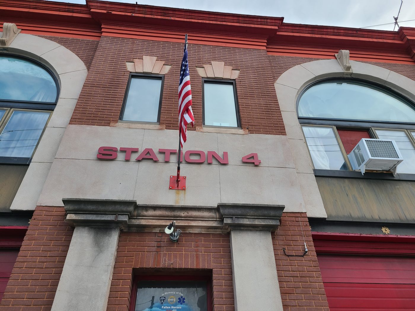 Mount Vernon City Buildings, view 3